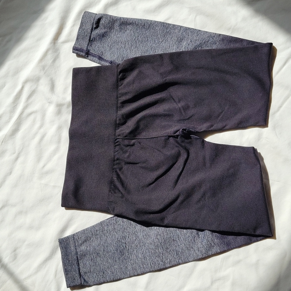 GymShark Ombre Leggings - Picture 4 of 5